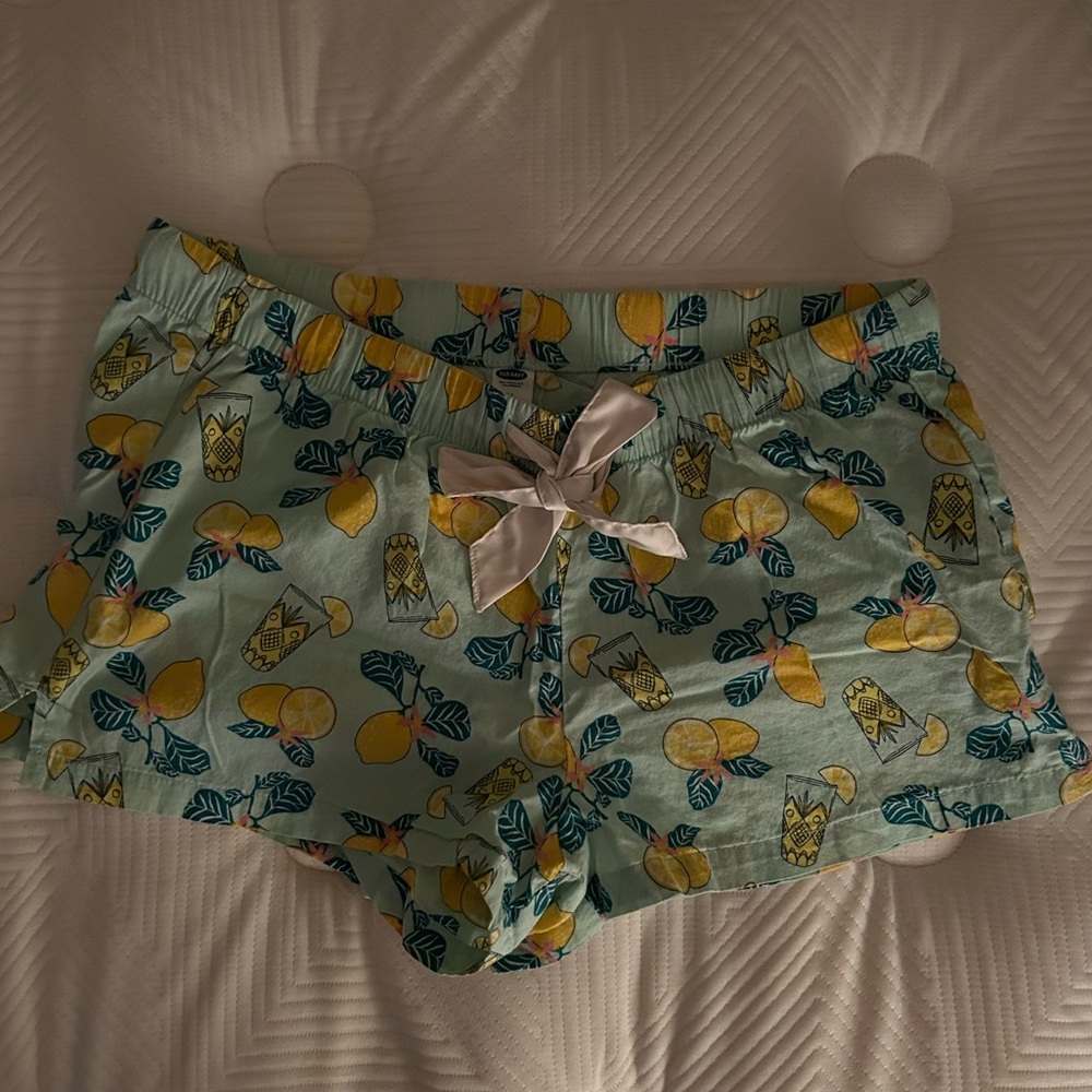 Lemon Print Pajama Shorts with Bow